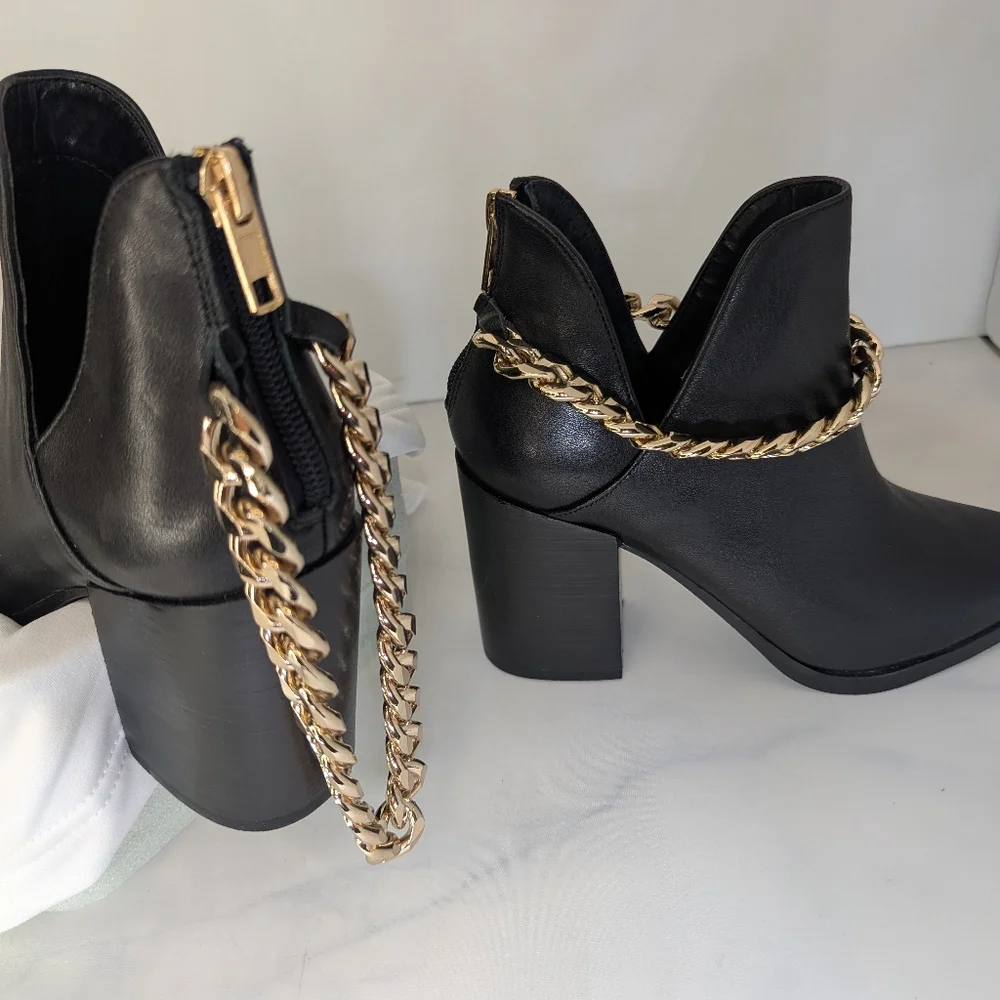 Steve Madden Boots - Picture 9 of 10